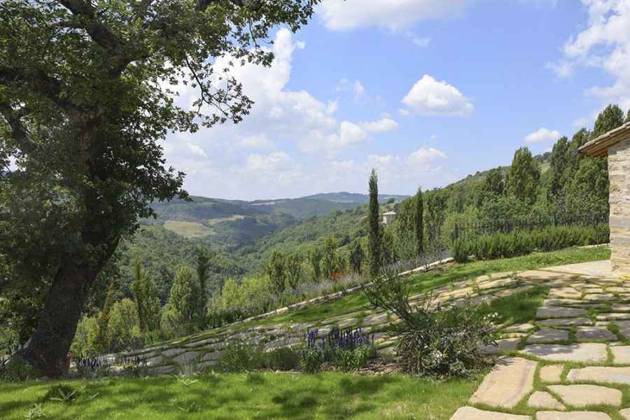 Organic farm holidays in Assisi bnb. Eco Resort Gaiattone Perugia, Umbria, Italy