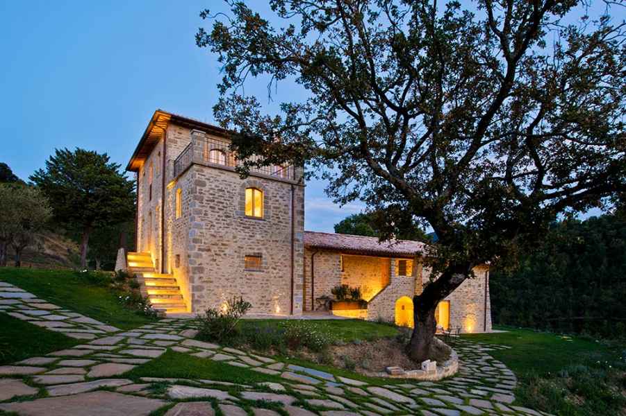 BnB Assisi bed and breakfast farmhouse Gaiattone Eco Resort near Assisi Umbria Italy